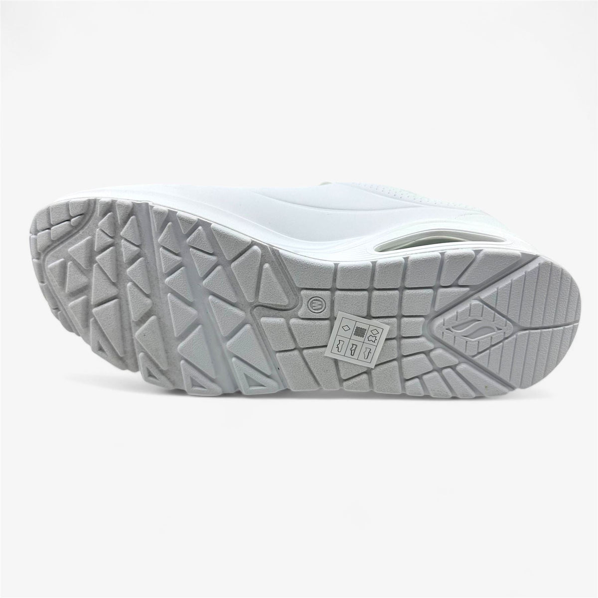 Skechers Uno Stand On Air White Womens Wide Athletic Sneaker