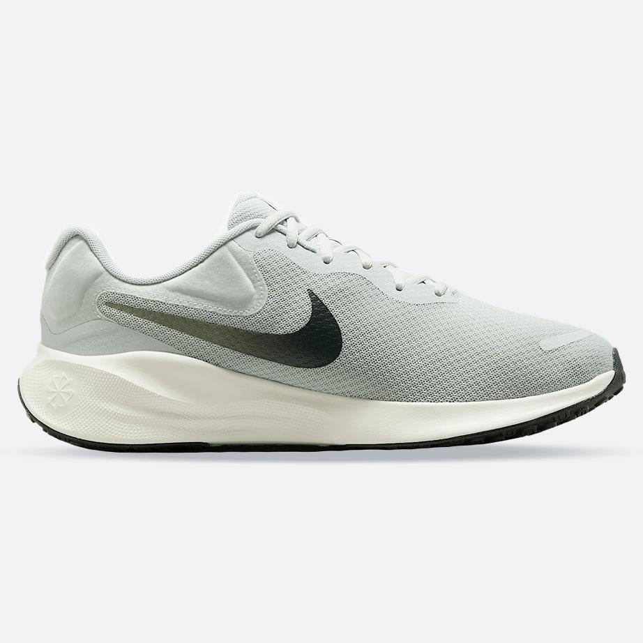 Women's Wide Fit Nike FB8501-003 Revolution 7 Running Trainers