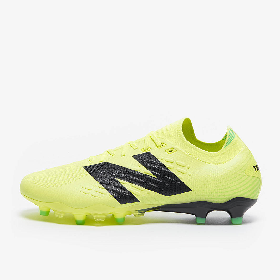 New Balance Tekela V4+ Pro Low-Cut FG