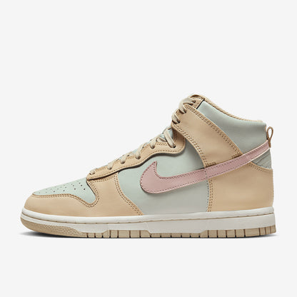Nike Sportswear Womens Dunk High