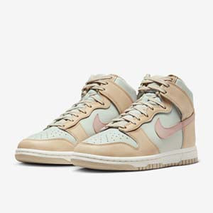 Nike Sportswear Womens Dunk High