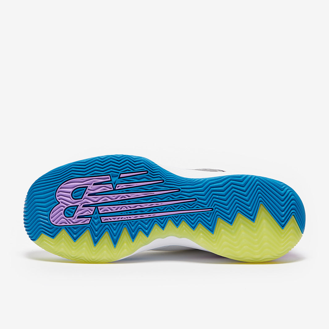 New Balance Hesi Low Trainers
