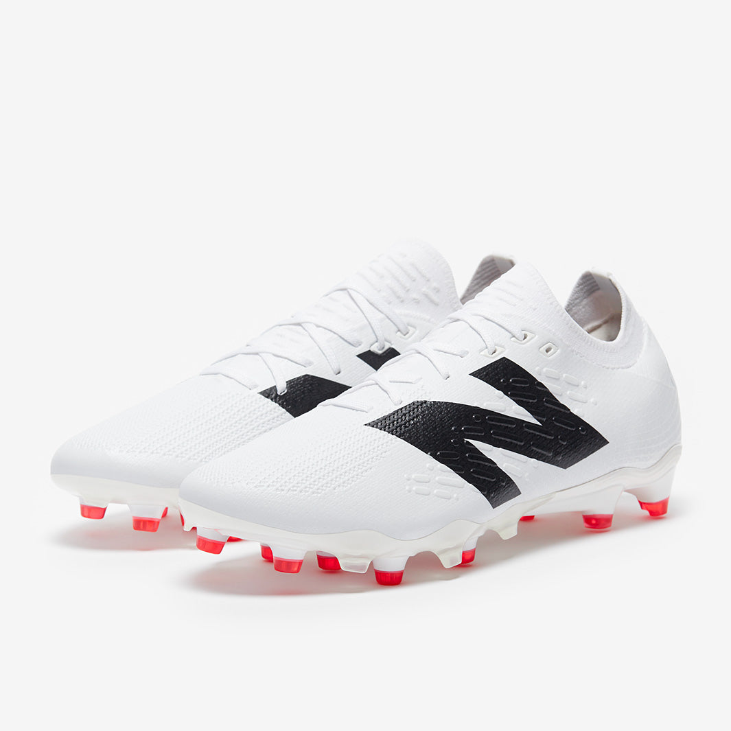 New Balance Tekela V4+ Pro Low-Cut FG