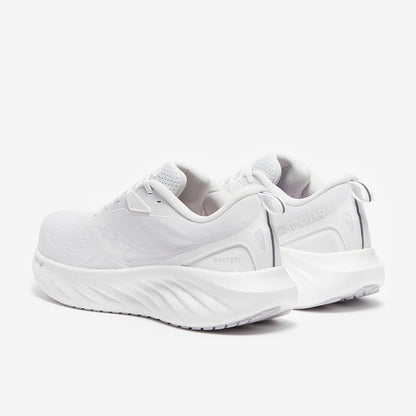 Saucony Originals Triumph 22