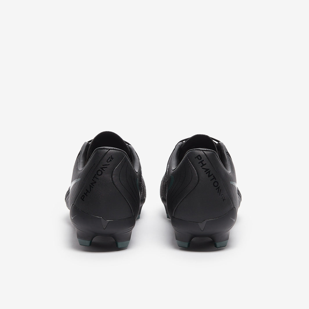 Nike Phantom GX II Academy FG/MG
