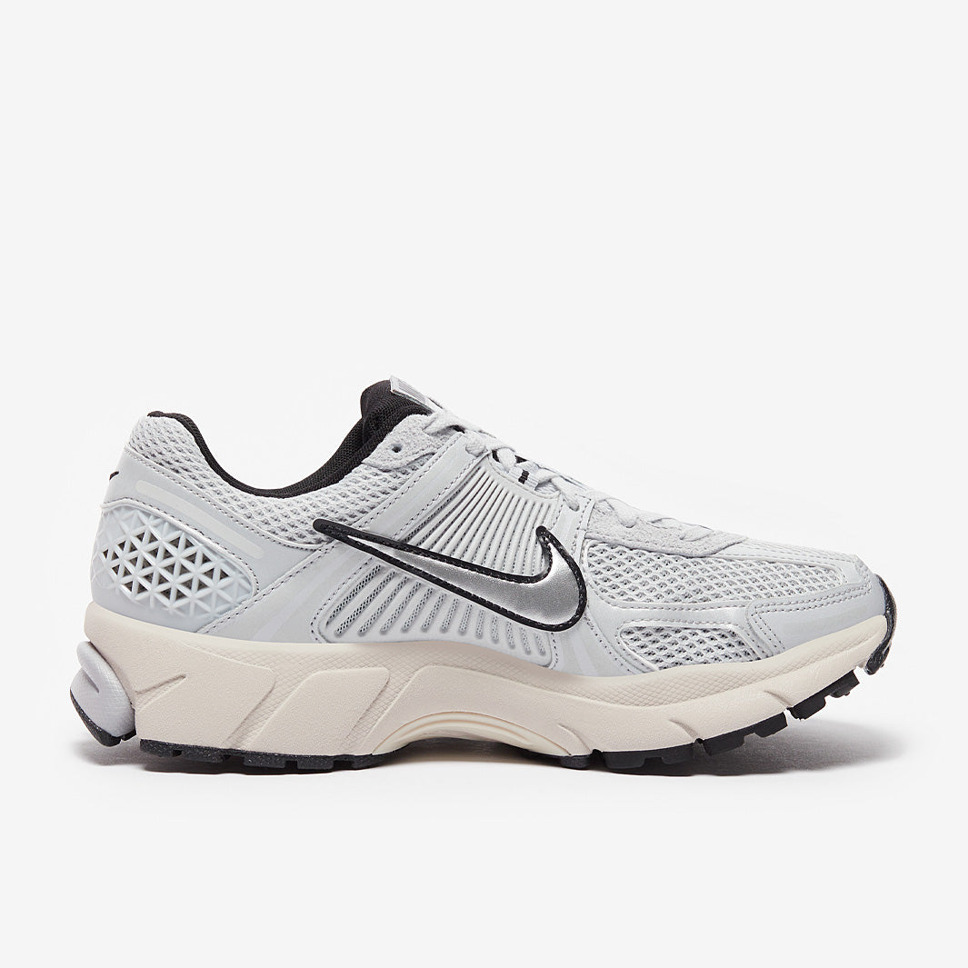 Nike Sportswear Zoom Vomero 5