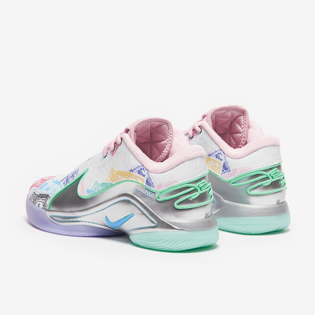 Nike LeBron 22 NRG