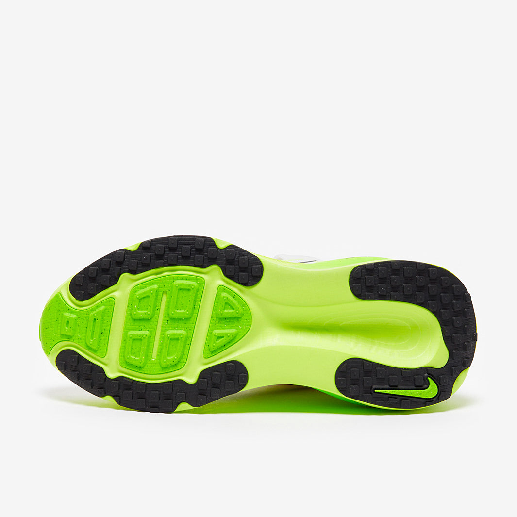 Nike Womens Vomero 18