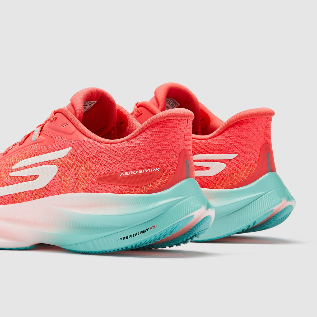 Skechers Womens Aero Wave Spark
