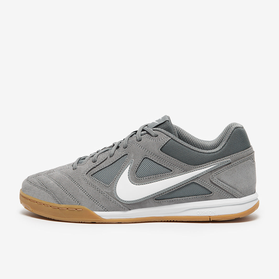 Nike Sportswear Gato