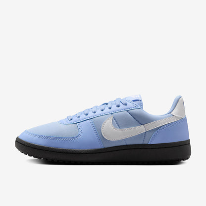 Nike Sportswear Womens Field General