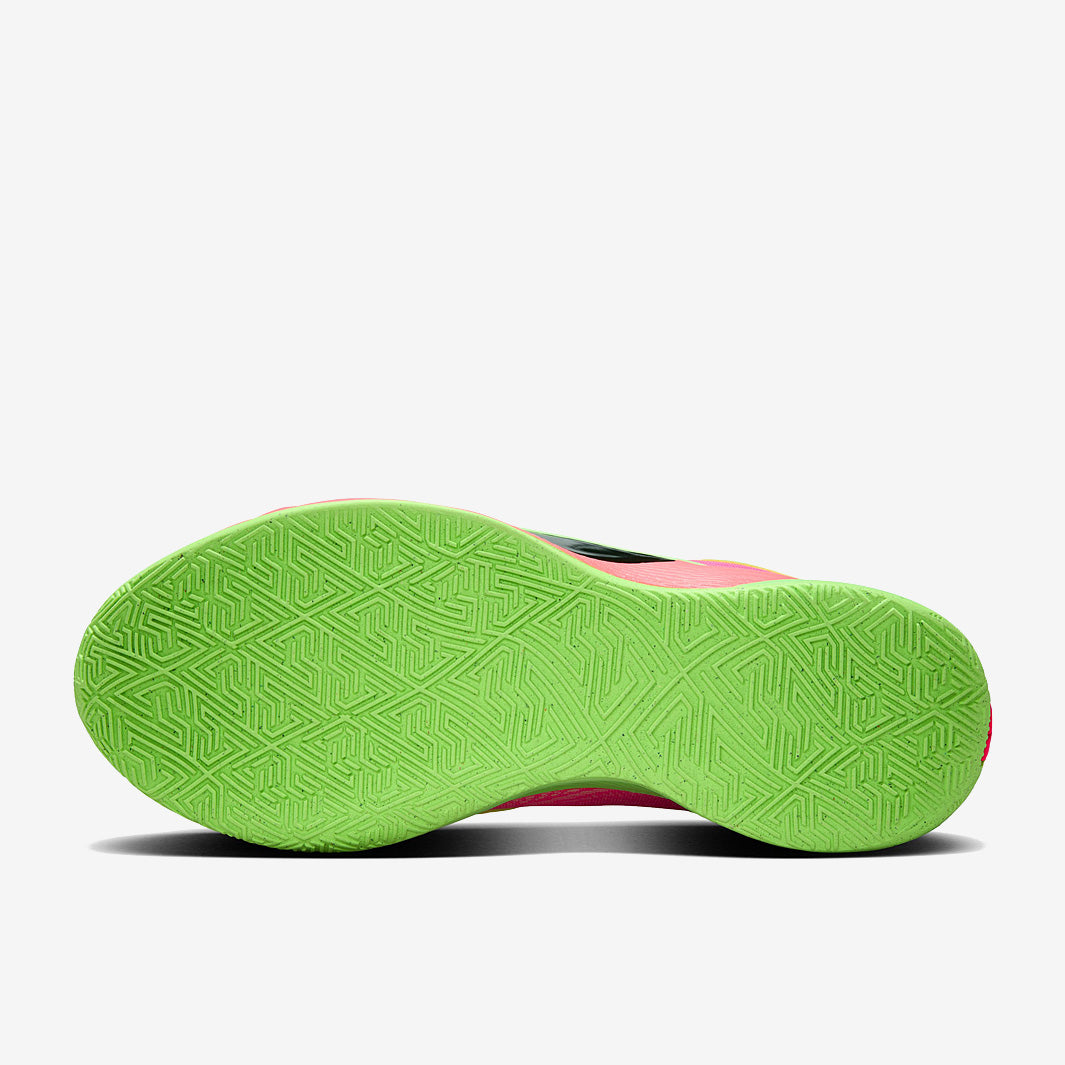 Nike Giannis Freak 6