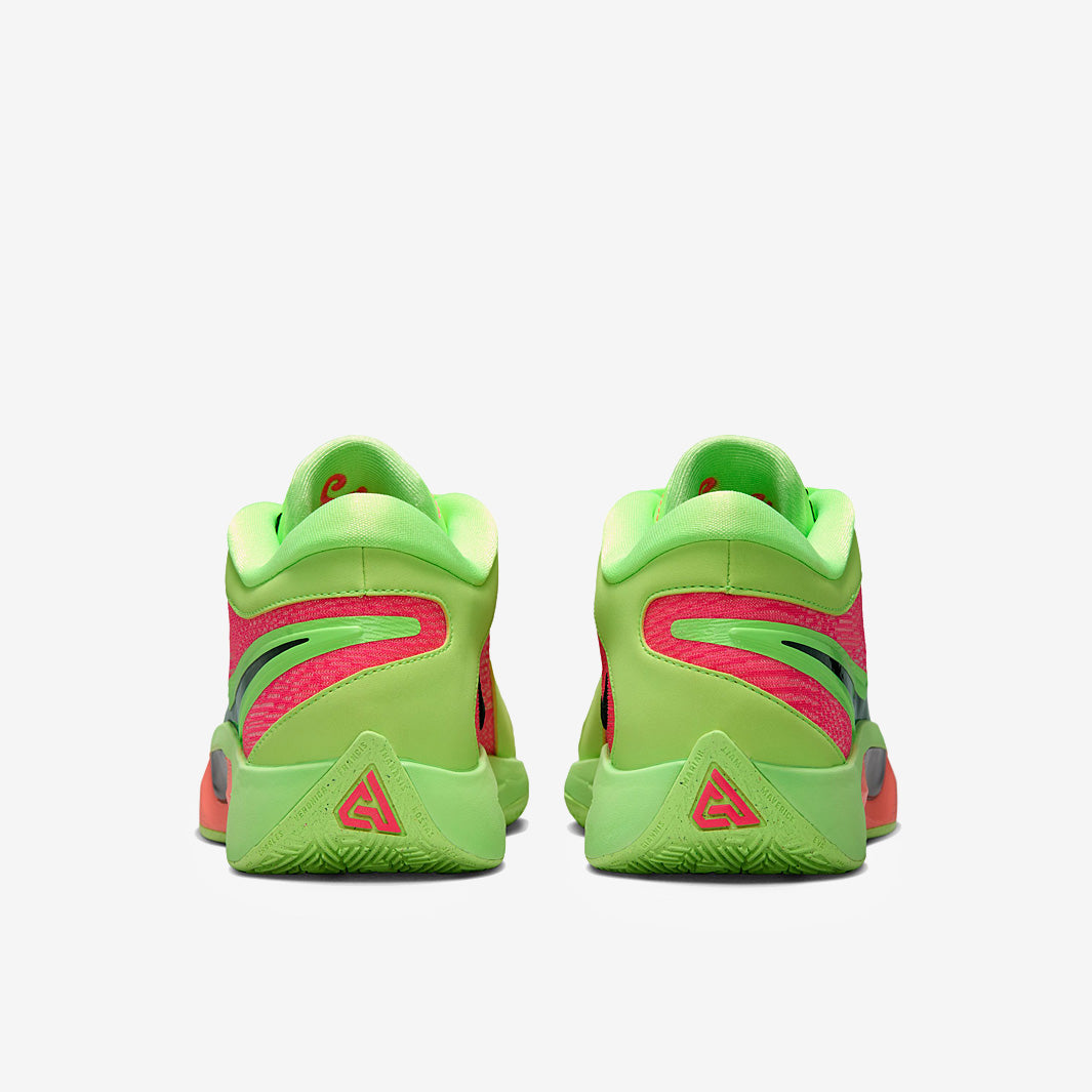 Nike Giannis Freak 6