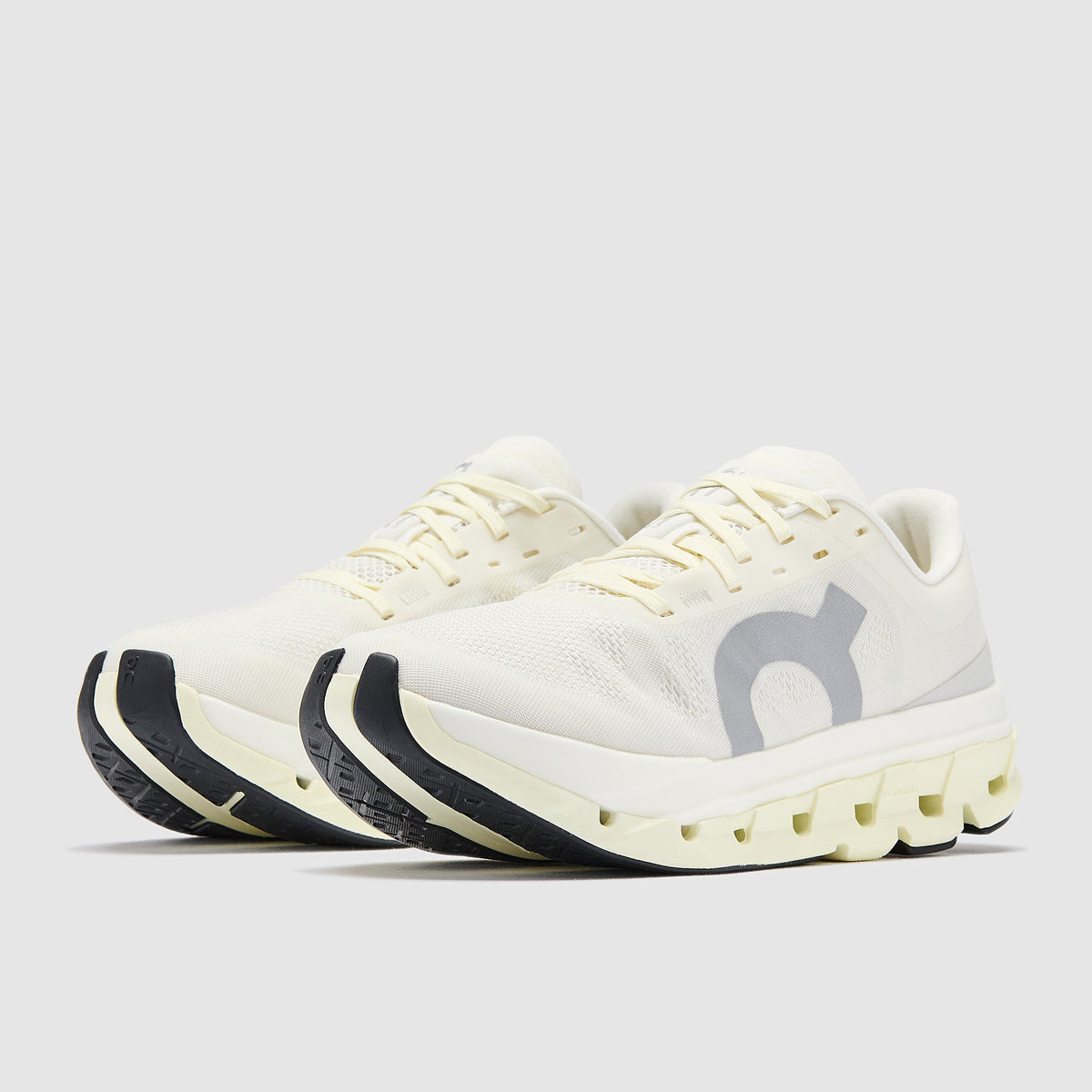 On Womens Cloudflow 5