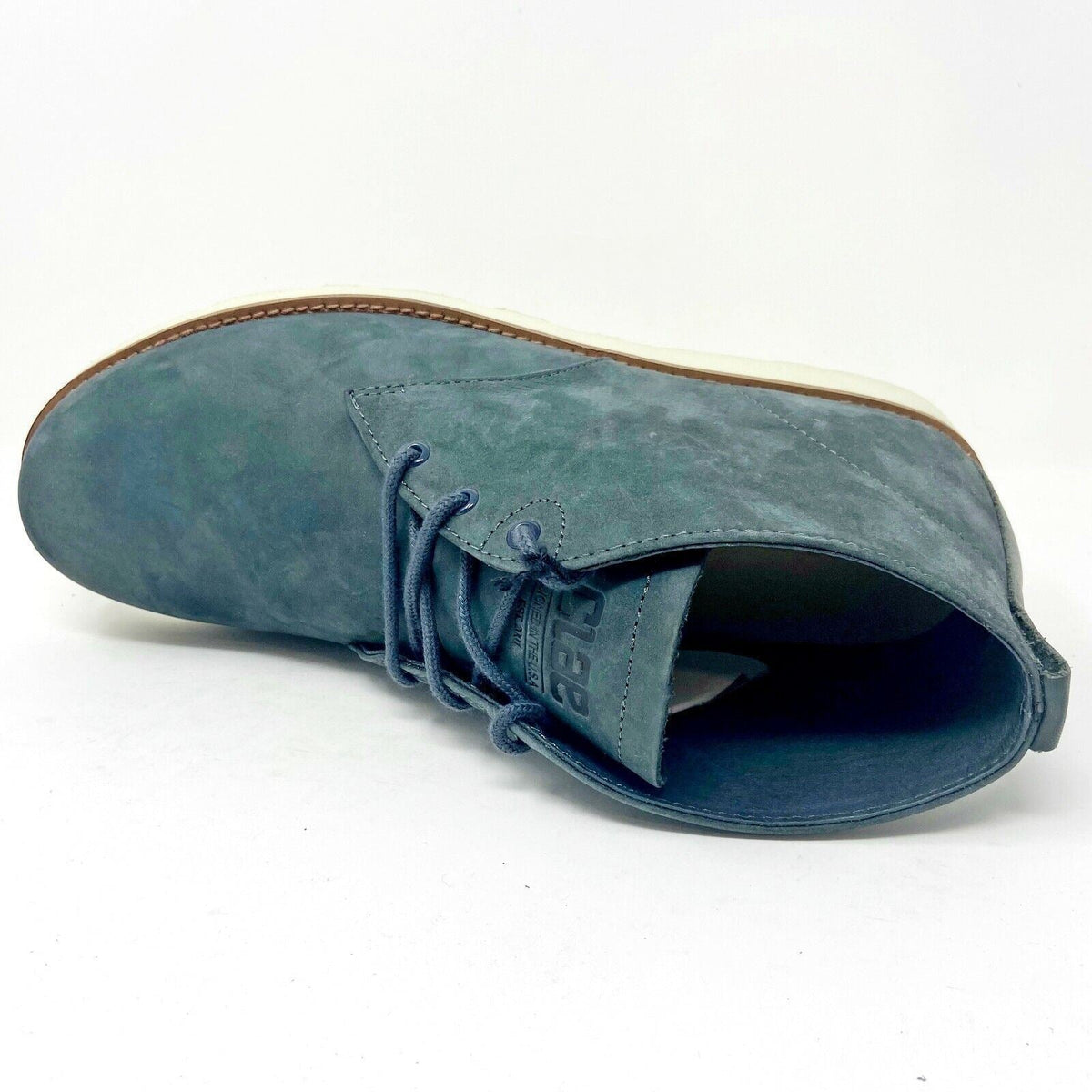 Clae Strayhorn Vibram Pavement Nubuck Mens Size 8.5 Casual Sneakers