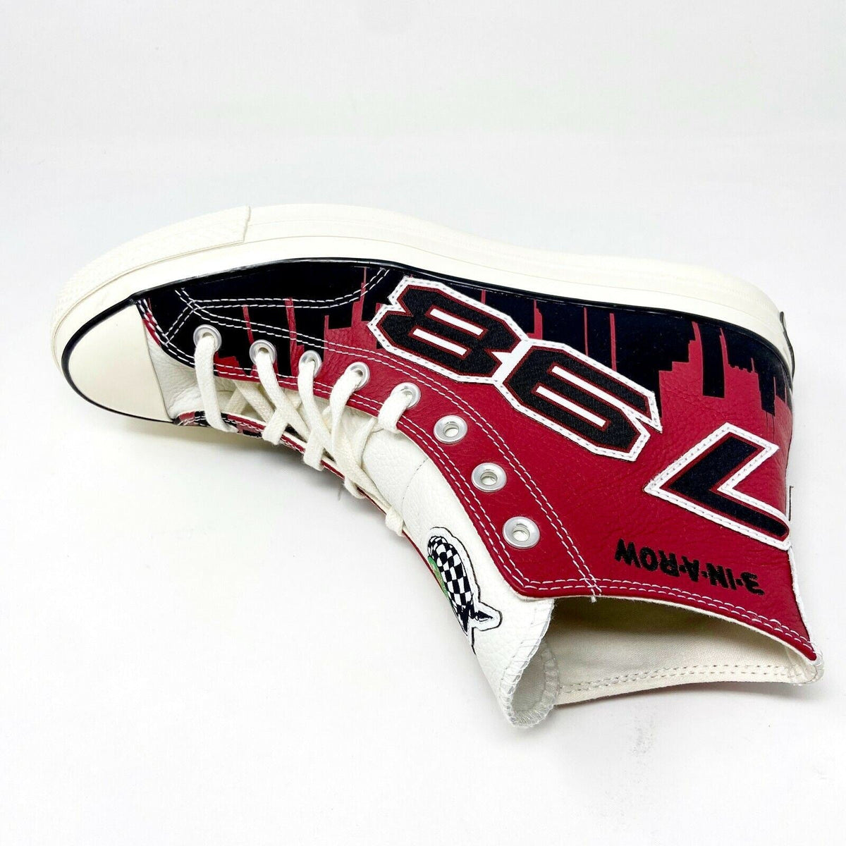 Converse Chinatown Market Chuck 70 Hi Chicago Bulls NBA Womens Sneakers 171243C