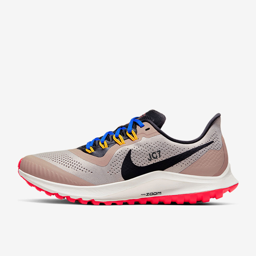 Nike Womens Air Zoom Pegasus 36 Trail  -  Pumice/Oil Grey