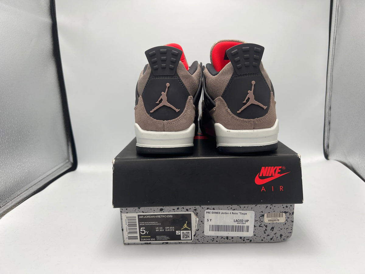 PRE OWNED Jordan 4 Retro "Taupe Haze" (GS)
