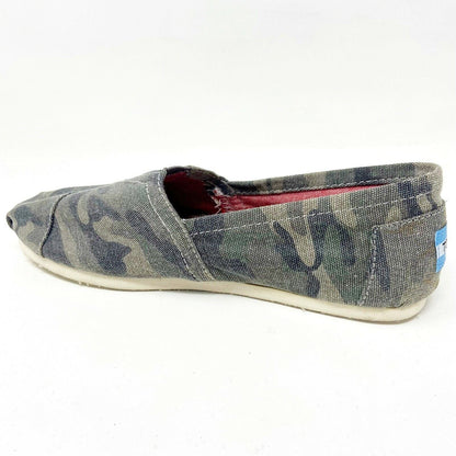 Toms Classics Washed Camo Canvas Womens  Slip On Casual Canvas Flat Shoes