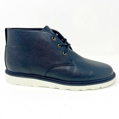 Clae Strayhorn Vibram Black Tumbled Leather Mens Size 8 Casual Sneakers