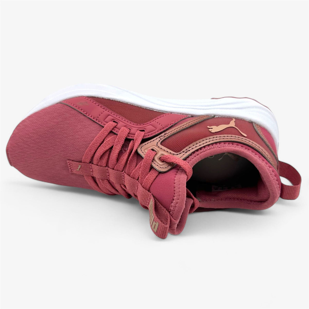 PUMA Softride Sophia Q4 Shine Mauvewood Rose Gold Womens Size 6 Sneaker