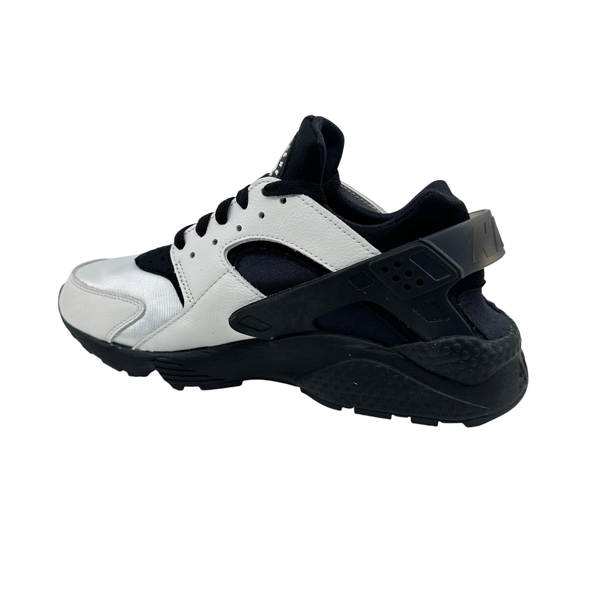 Nike Air Huarache White Black Mens Athletic Panda Sneaker