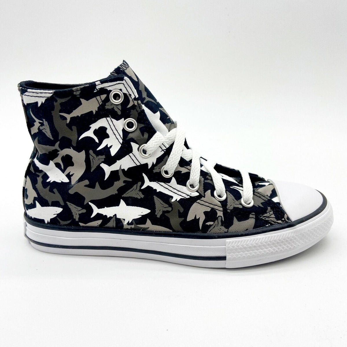 Converse CTAS Hi Shark Bite Black Red Junior Kids Casual Shoes 666888F