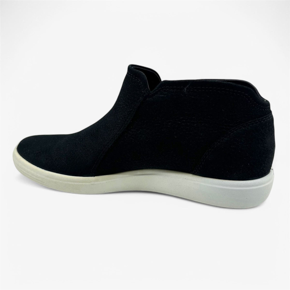 ECCO Soft 7 Black Womens Casual Sneaker