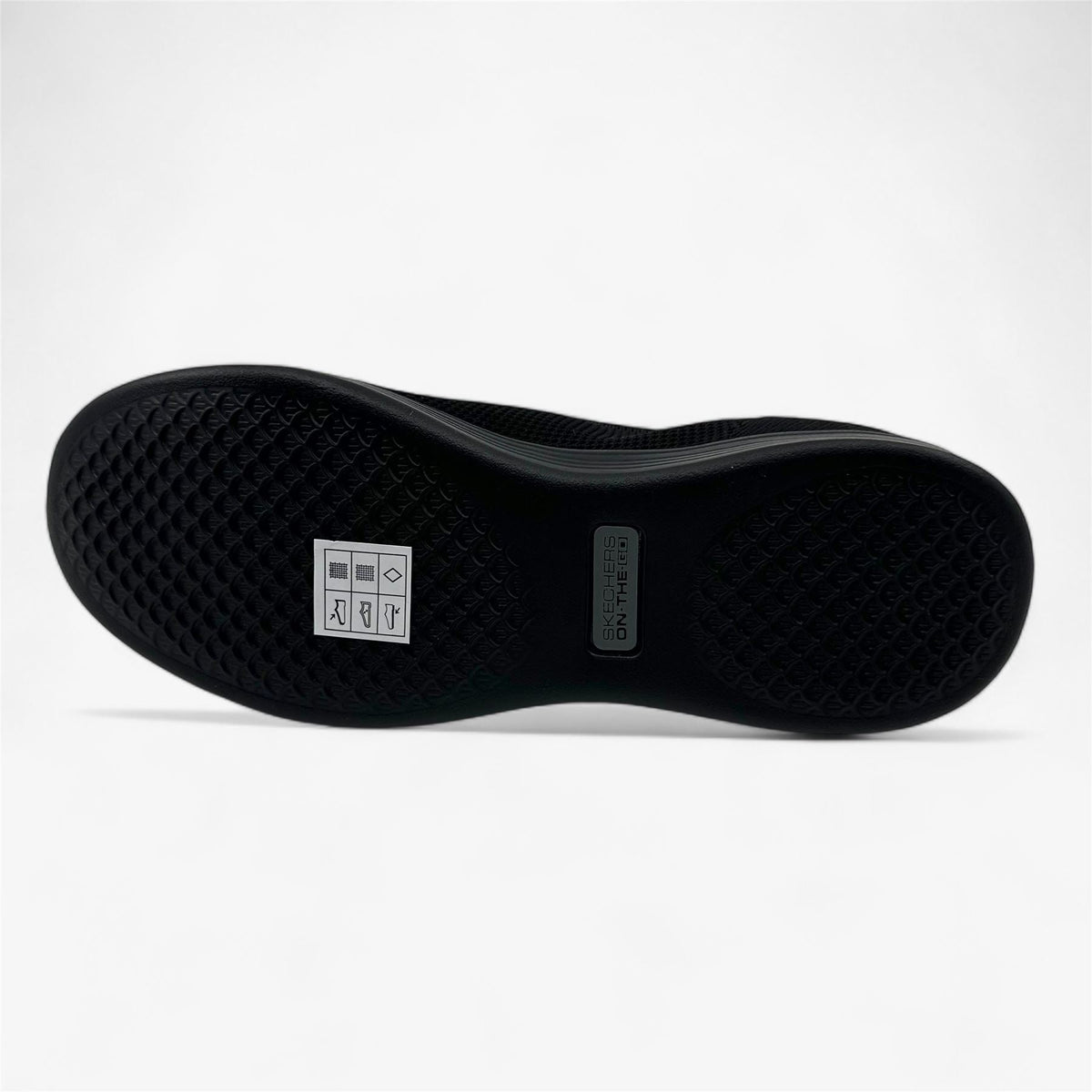 Skechers One The Go Dreamy Beaming Blacck Womens Casual Slip-On