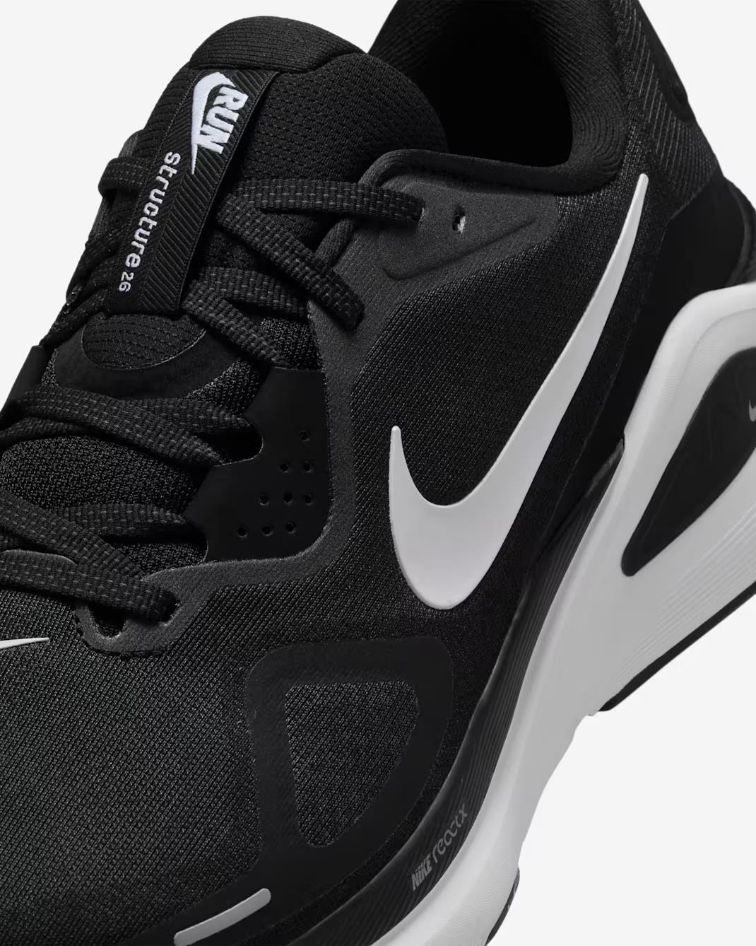 Women's Wide Fit Nike HQ2588-001 Structure 26 Running Stability Trainers
