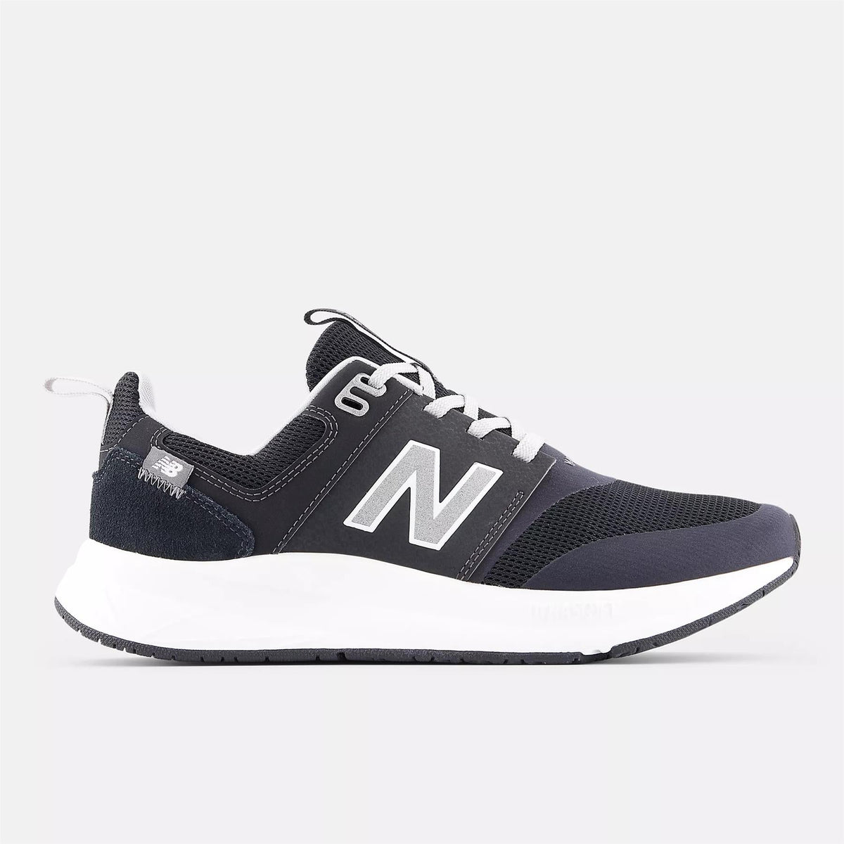 Women's Wide Fit New Balance Dynasoft UA900DB2 Running Trainers