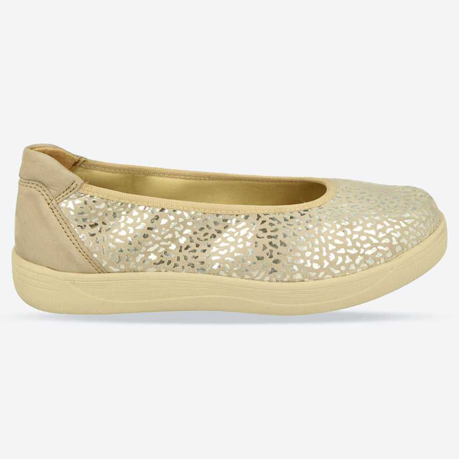 Womens Wide Fit DB Garganey Shoes