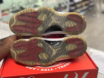 PRE OWNED Air Jordan Retro Low 11 "Cherry" 2016