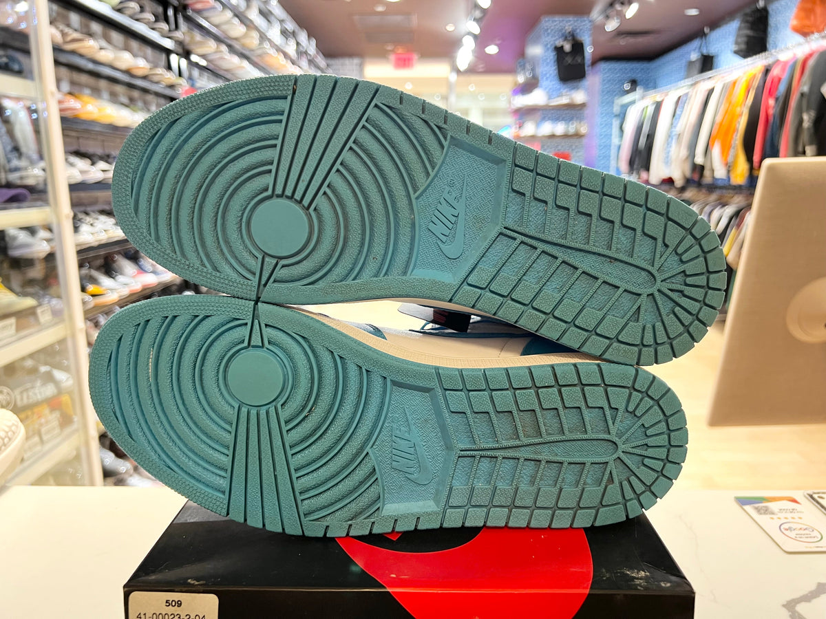 PRE OWNED Jordan 1 High “UNC”