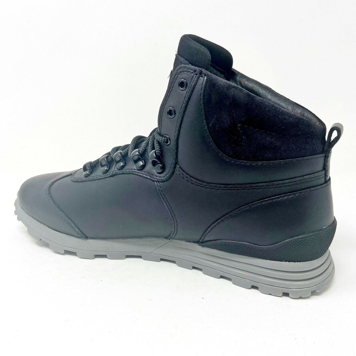 Clae Robinson Black Leather Concrete Mens Size 10 Premium Sneakers