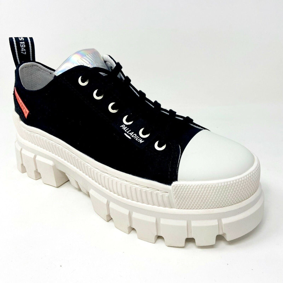 Palladium Revolt LO TX Black White Womens Platform Boots 97243 016
