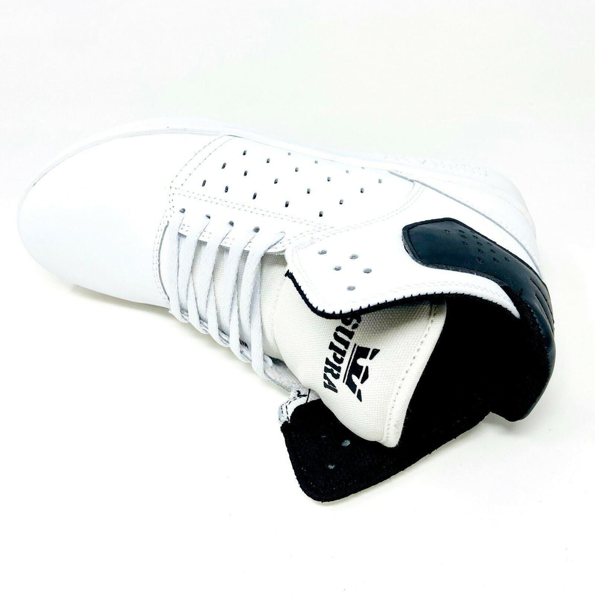 Supra Atom White Black Kids Size 5.5 Casual Sneakers SK91030