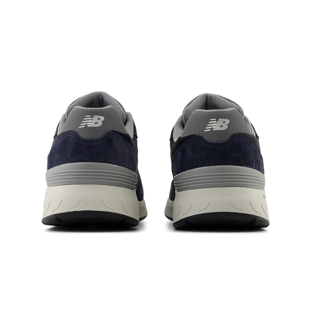 Women's Wide Fit New Balance MW880CB6 Walking/Running Trainers - Fresh Foam