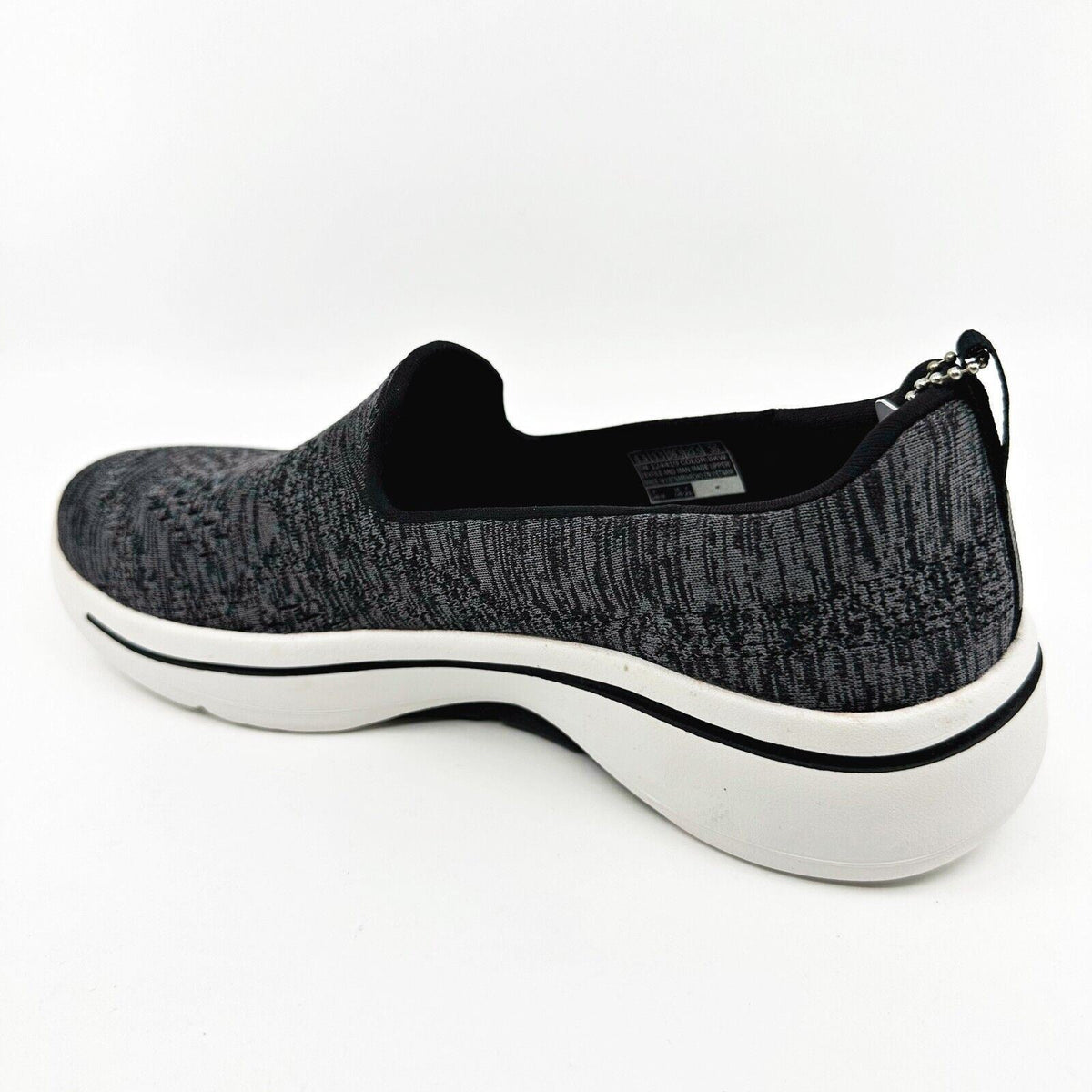 Skechers Go Walk Arch Fit Finley Black White Womens Size 6.5 Slip On Shoes