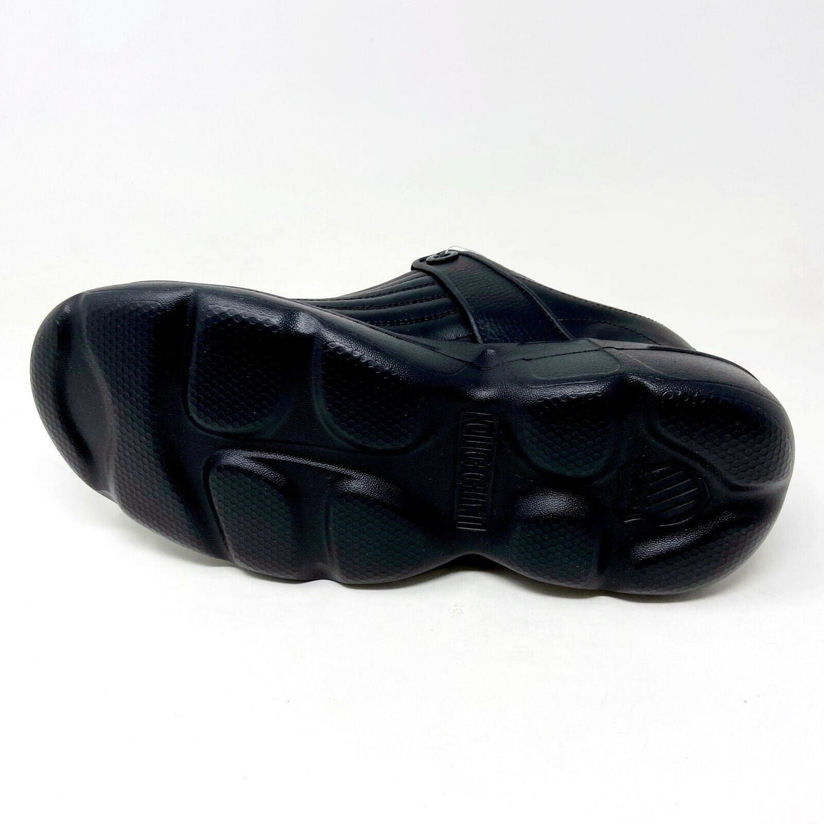 K-Swiss Chilton Triple Black Mens Athletic Shoe Sneakers 00406 001